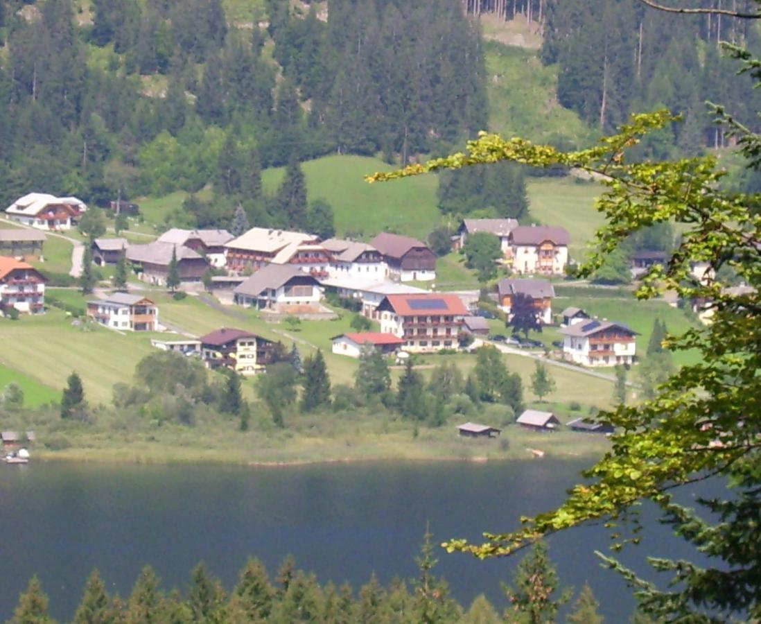 Haus Alpenfriede Hotel Weissensee Exterior foto
